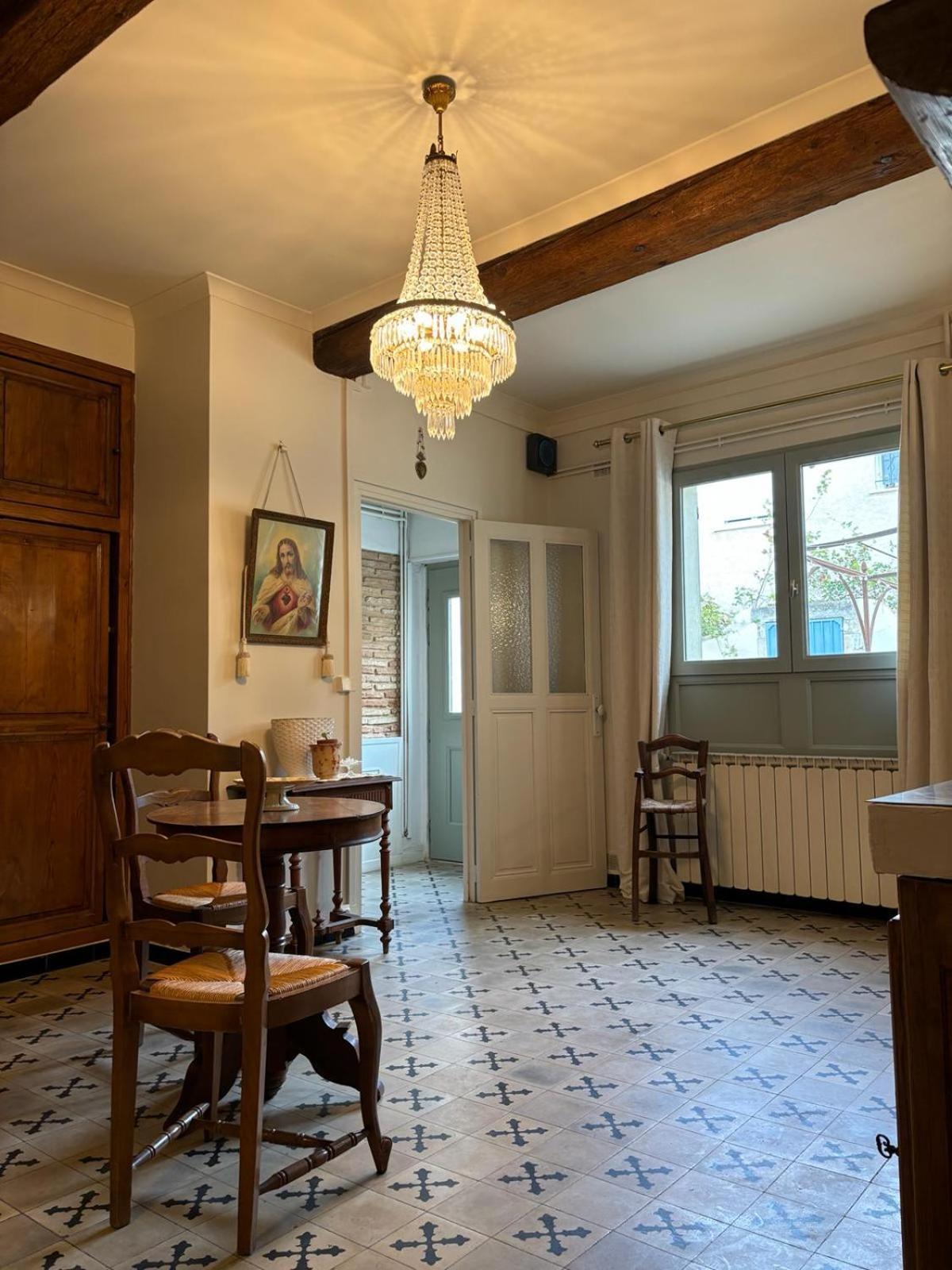 Maison 1823 - De Charme à * Garons